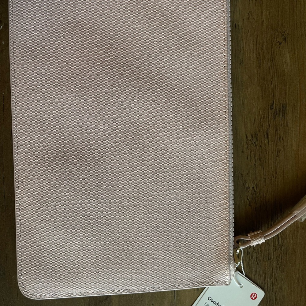 Lululemon pouch - Picture 3 of 4